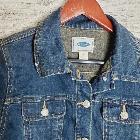 Junior's Old Denim Jacket Size Medium - Picture 2 of 7